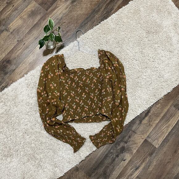 Aerie Size Small Brown Floral Smocked Square Neck Crop Top NWT - Picture 7 of 7